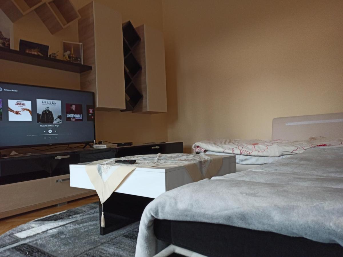 בראשוב Robert'S Apartment מראה חיצוני תמונה